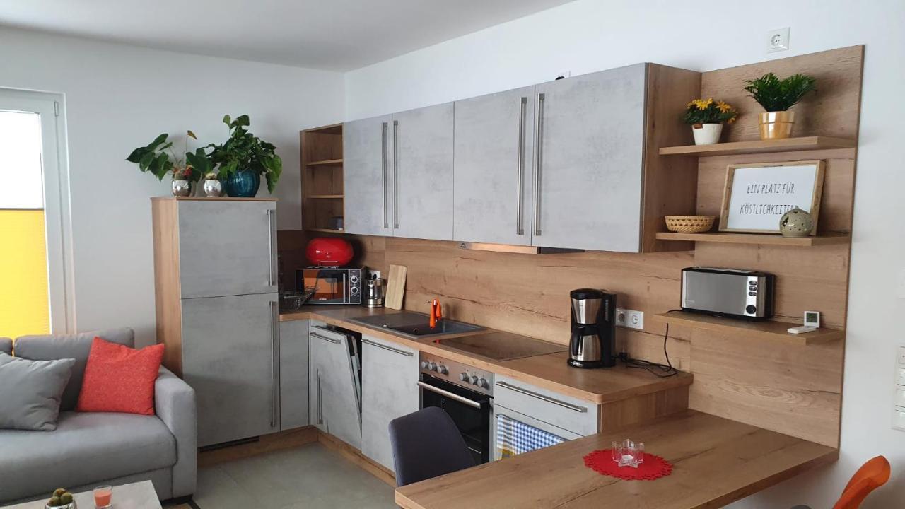 Moderne, Barrierefreie Ferienwohnung Plauen Luaran gambar